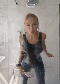 Mistress Hanna