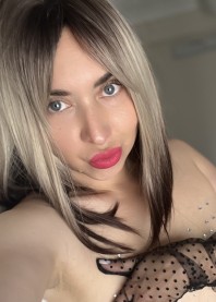 Dominantrixxx_Alisa